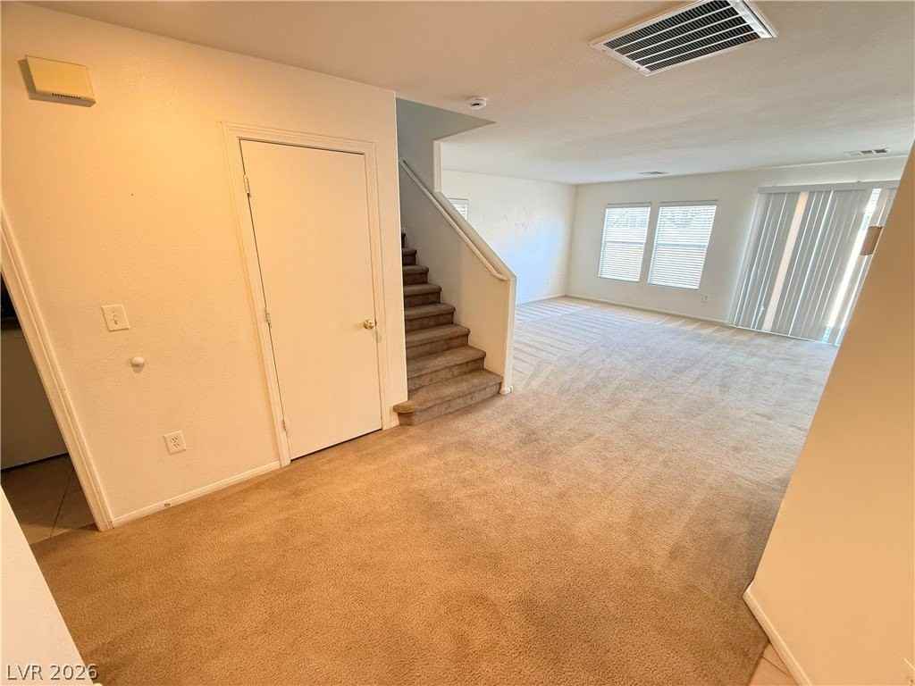 2416 Cockatoo Dr - Photo 2 of 20