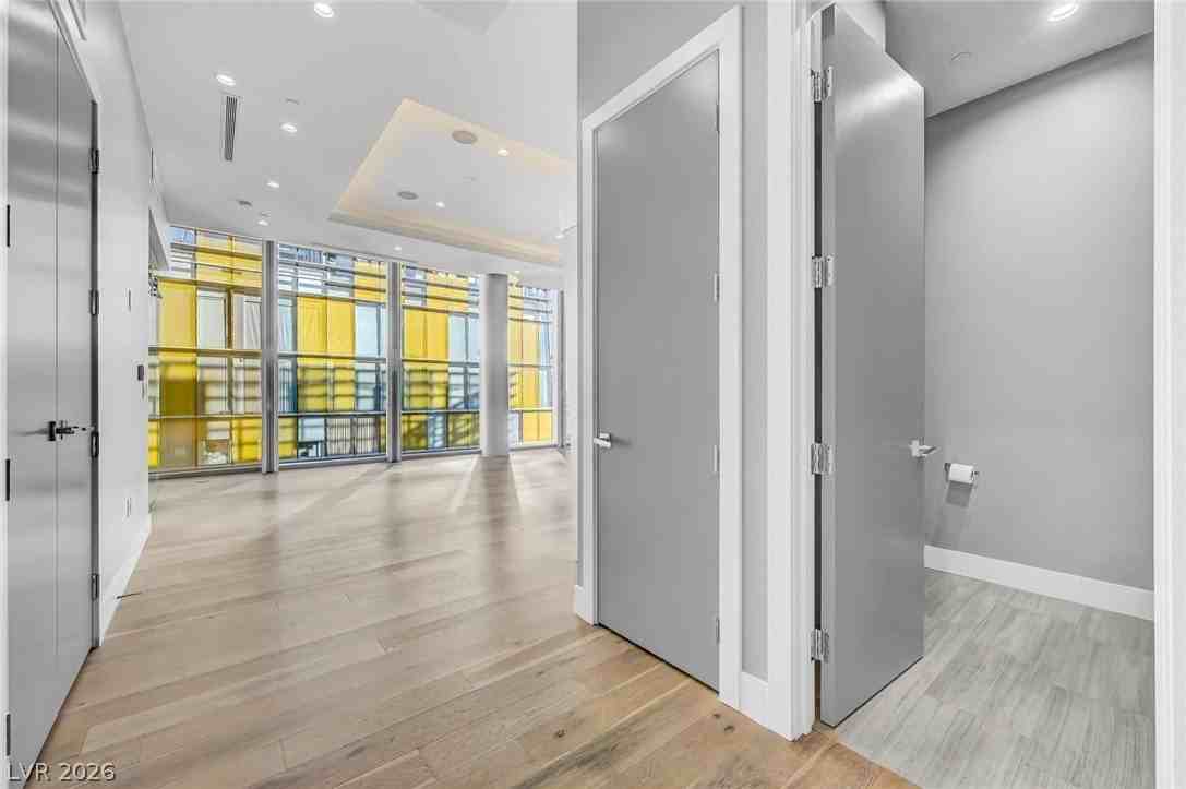 3726 Las Vegas Blvd S #3504 - Photo 5 of 50