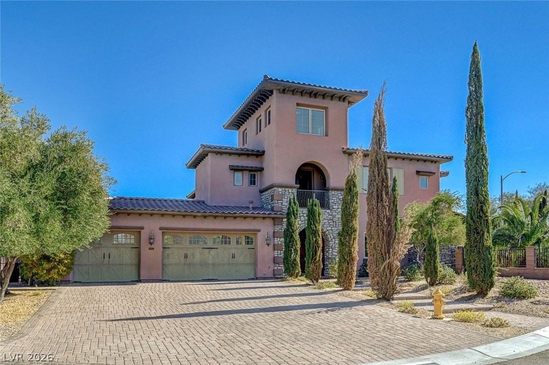 8490 Via De Bellasidra Ct - Photo 2 of 50