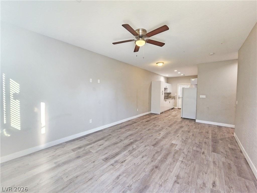 1121 Sixshooter Ave #2 - Photo 4 of 28