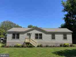 featured image of 25 2nd Ave