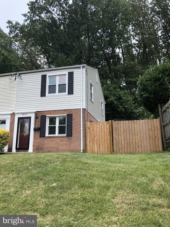 5871 Blaine Dr - Photo 3 of 19