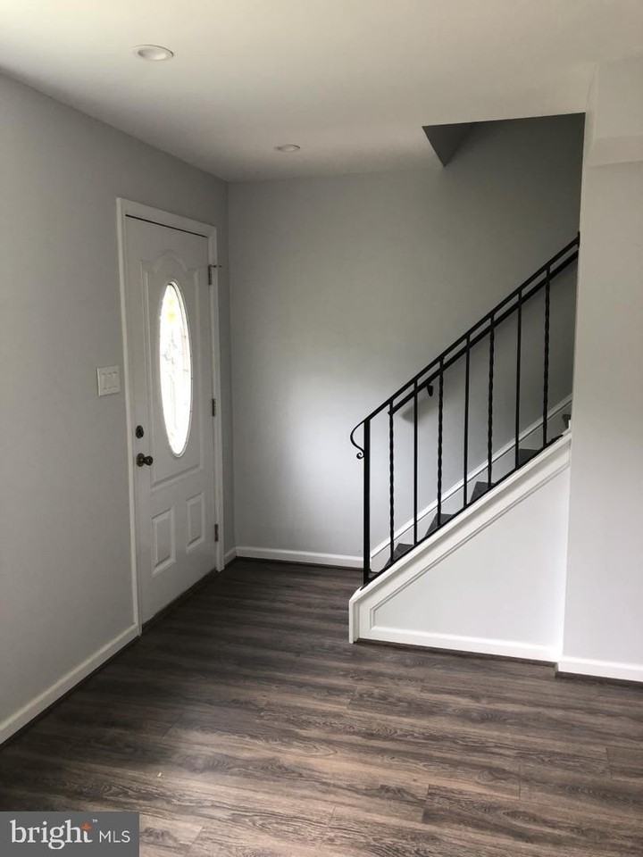 5871 Blaine Dr - Photo 5 of 19