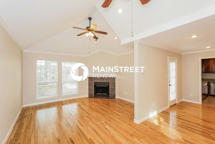3020 Laurel Creek Dr - Photo 2 of 17