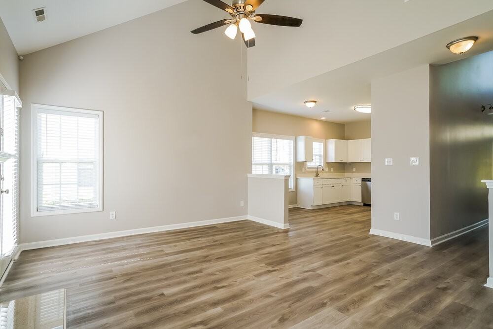 115 Red Lake St - Photo 4 of 17