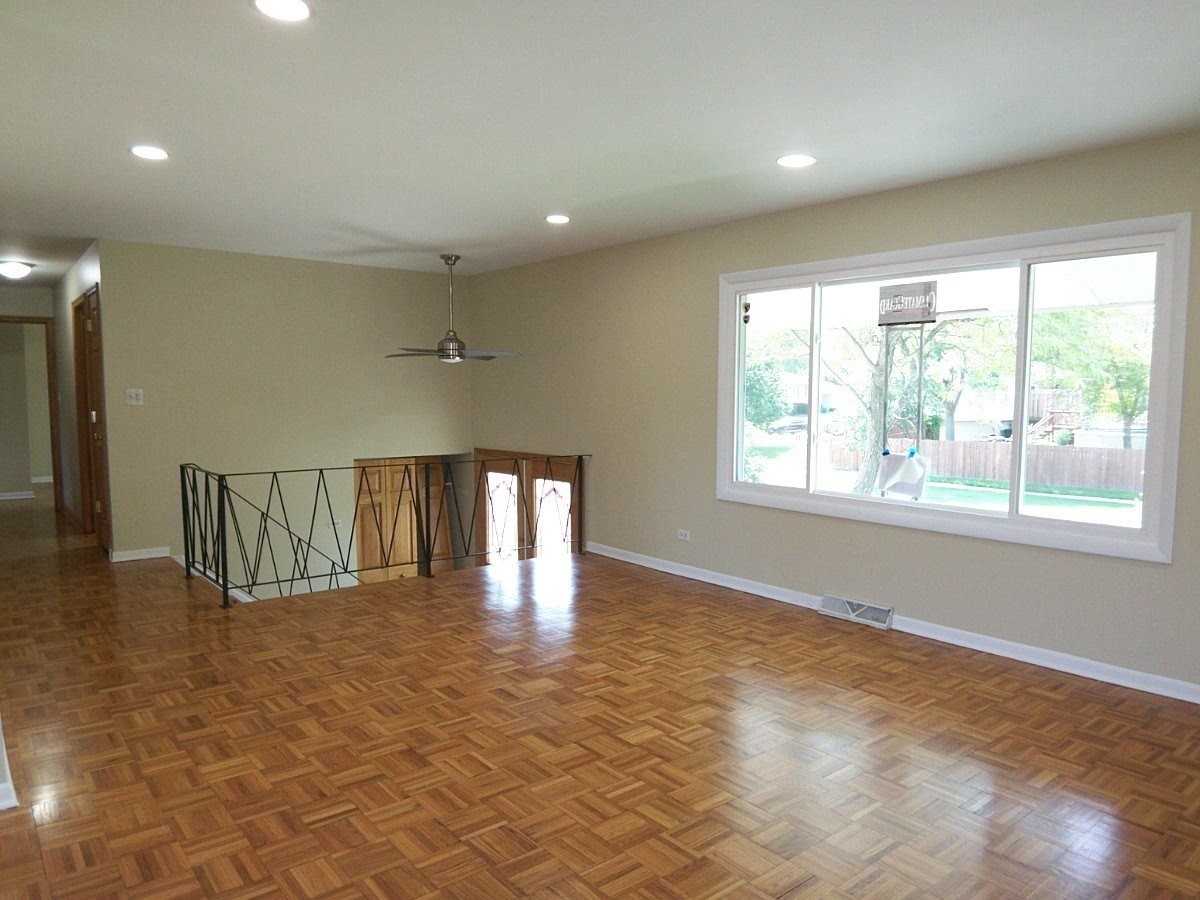 3835 Winston Dr - Photo 2 of 27