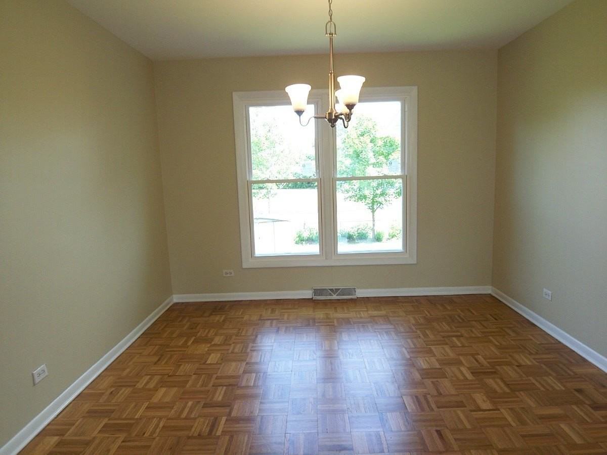 3835 Winston Dr - Photo 4 of 27