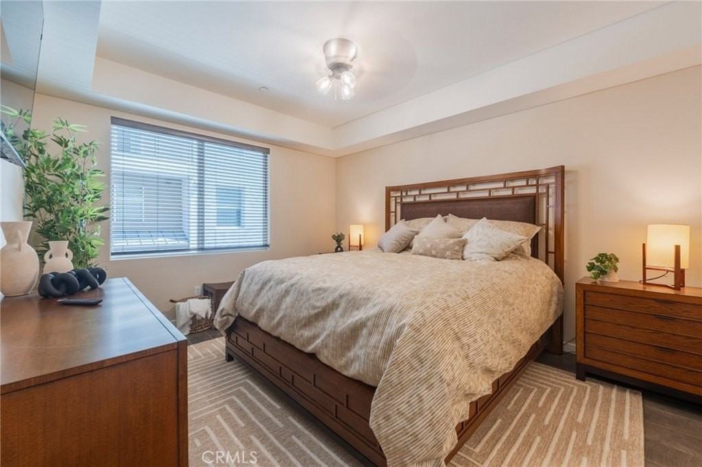 81 Waldorf - Photo 5 of 44