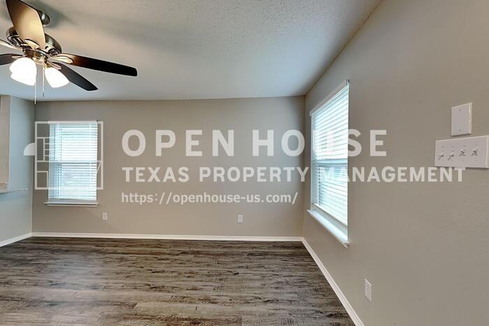 13836 Sonterra Ranch Rd - Photo 5 of 21