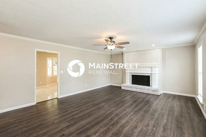 493 Stonemill Mnr - Photo 3 of 16