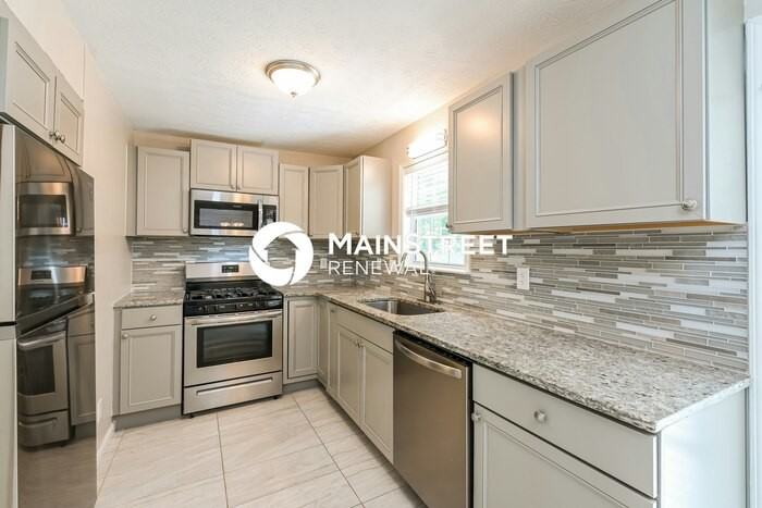 493 Stonemill Mnr - Photo 6 of 16