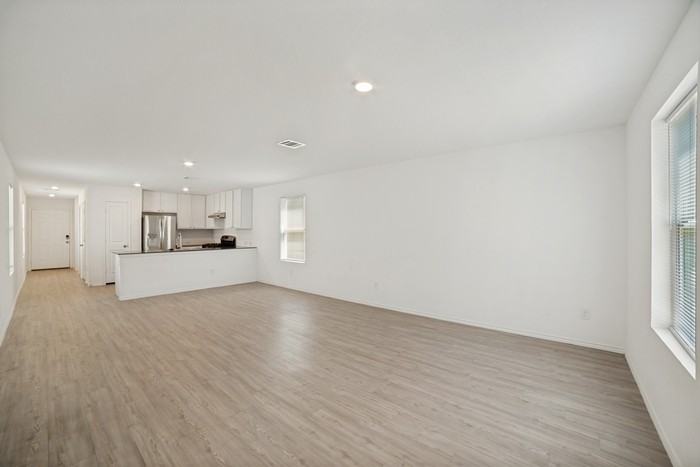 7631 Parish Pl - Photo 4 of 13