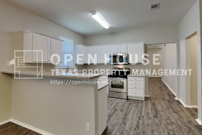 12252 Shadow Wood Trl - Photo 6 of 20