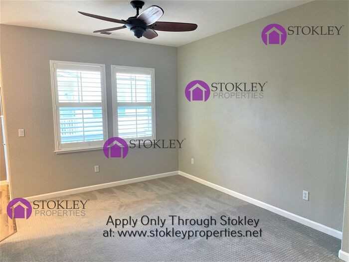 3045 Citrus Cir - Photo 5 of 15