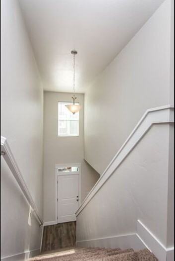 260 E Kirsten Ln - Photo 3 of 26