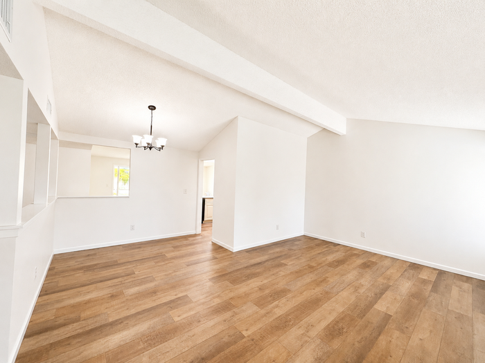 Coming Soon Oaklar Drive - Photo 2 of 10