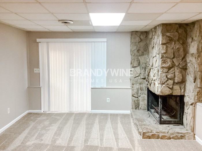 7301 Fern Ct - Photo 6 of 33