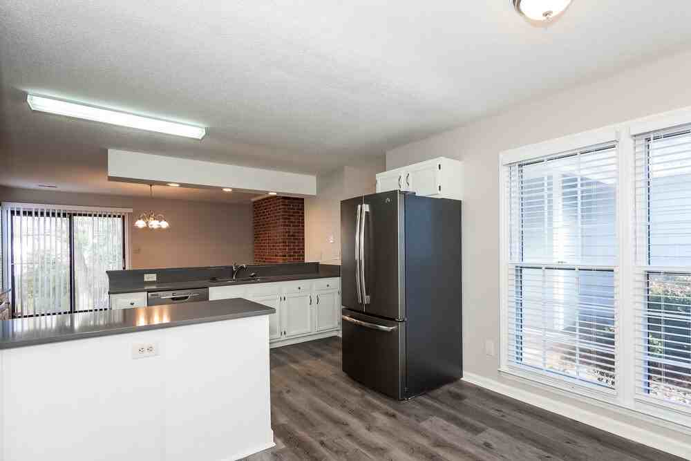 5422 Doverstone Ct - Photo 6 of 16