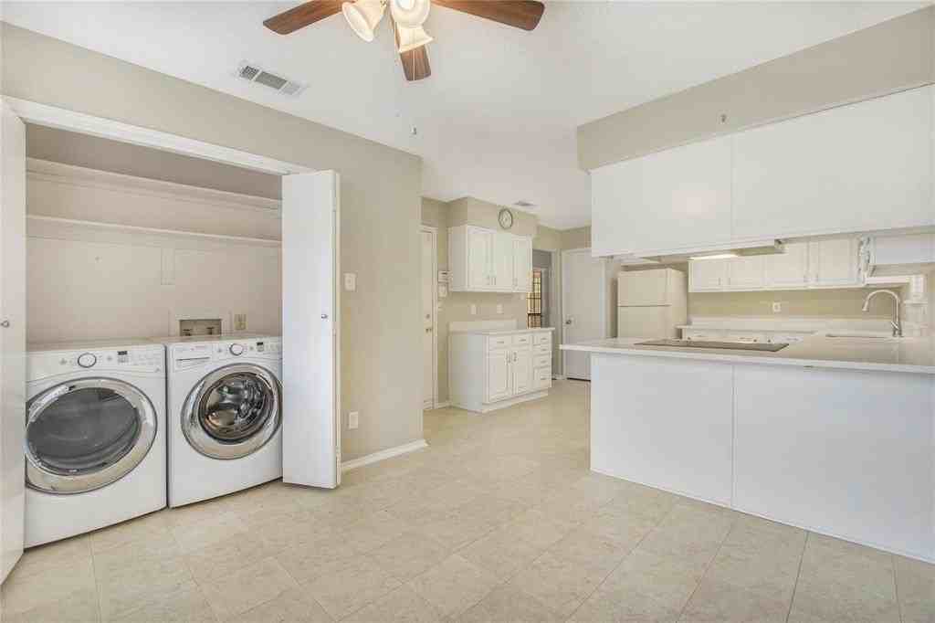 4115 San Mateo Dr - Photo 5 of 17