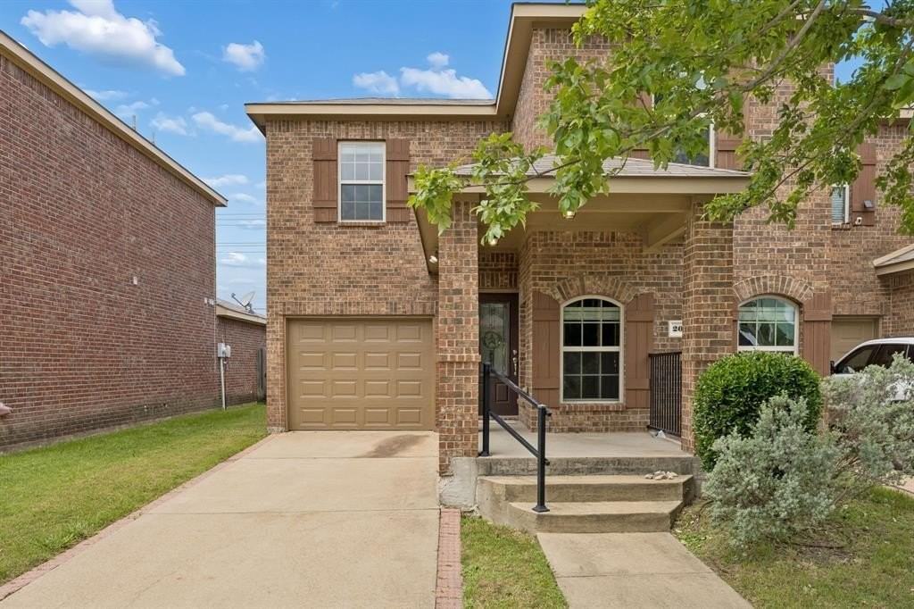 2013 Cranberry Ct - Photo 2 of 16