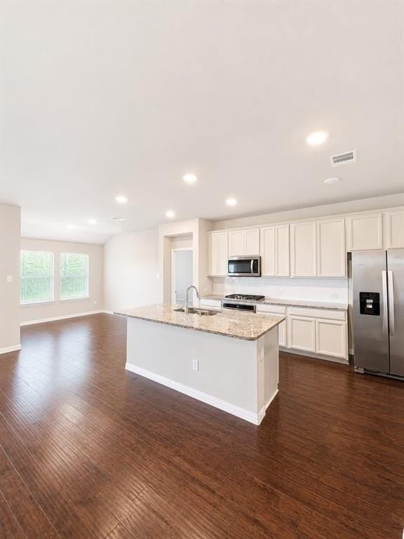 1124 Rountree Ct - Photo 6 of 18