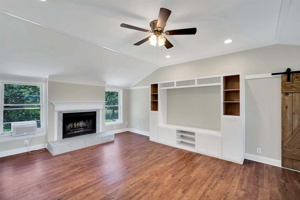 5425 County Road 319 - Photo 3 of 15