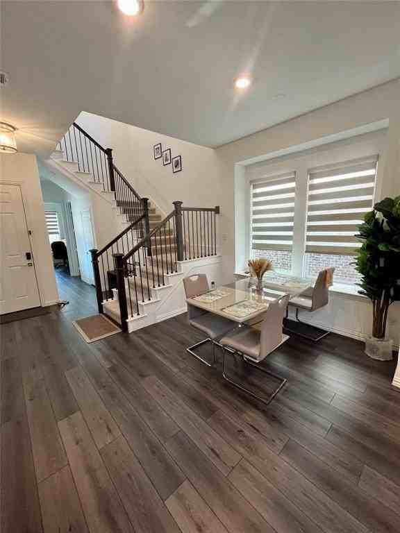 239 Woodson St - Photo 3 of 8