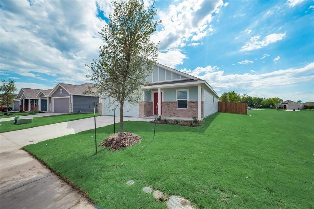 7813 Thornton Dr - Photo 6 of 23
