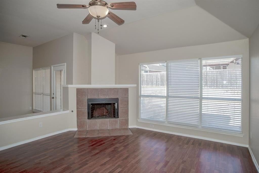 6823 Woodcrest Ln - Photo 6 of 17