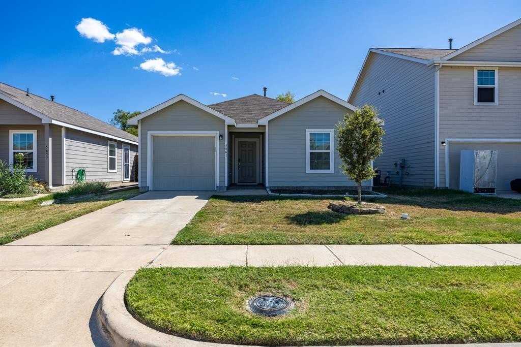 5661 Mcclelland St - Photo 3 of 28