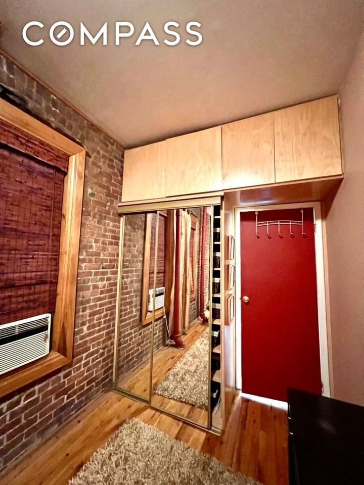 438 W 49th St #2D - Photo 5 of 21