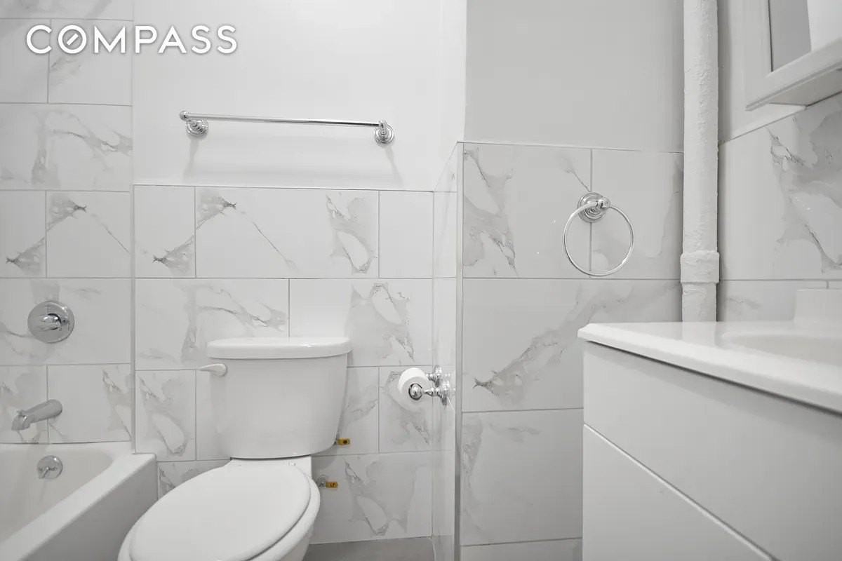 209 E 88th St #4B - Photo 5 of 5