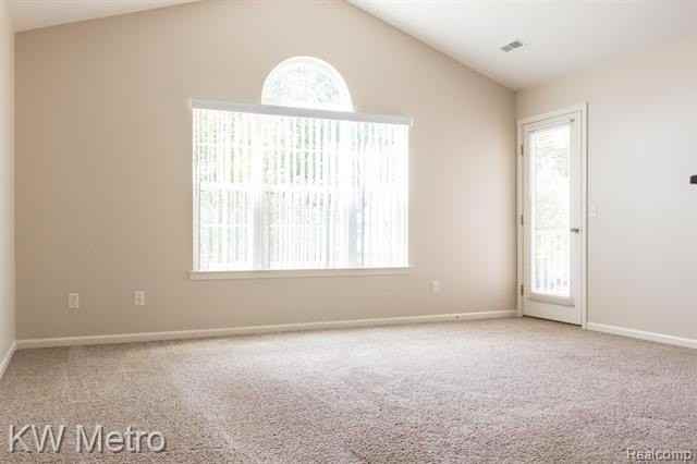 49144 W Woods Dr - Photo 4 of 15