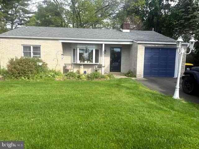 1408 N Wales Rd - Photo 3 of 16