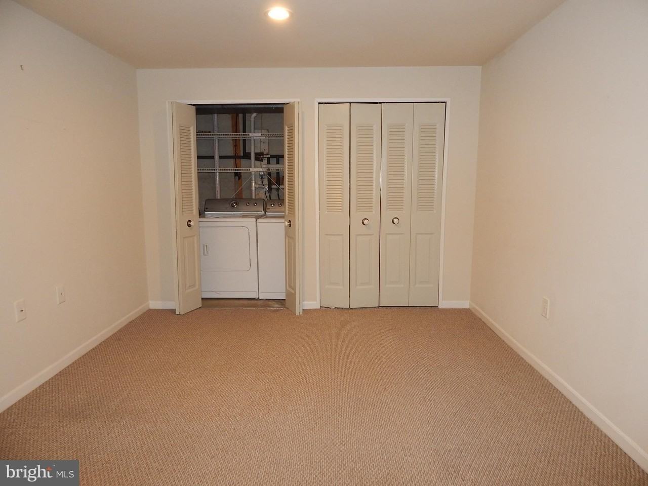23 S Floyd St - Photo 4 of 14