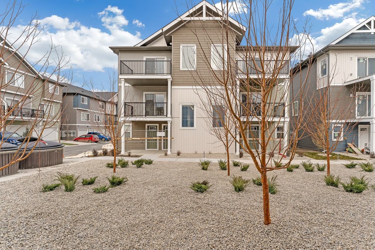The Ridge Townhouse - Photo 5 of 30