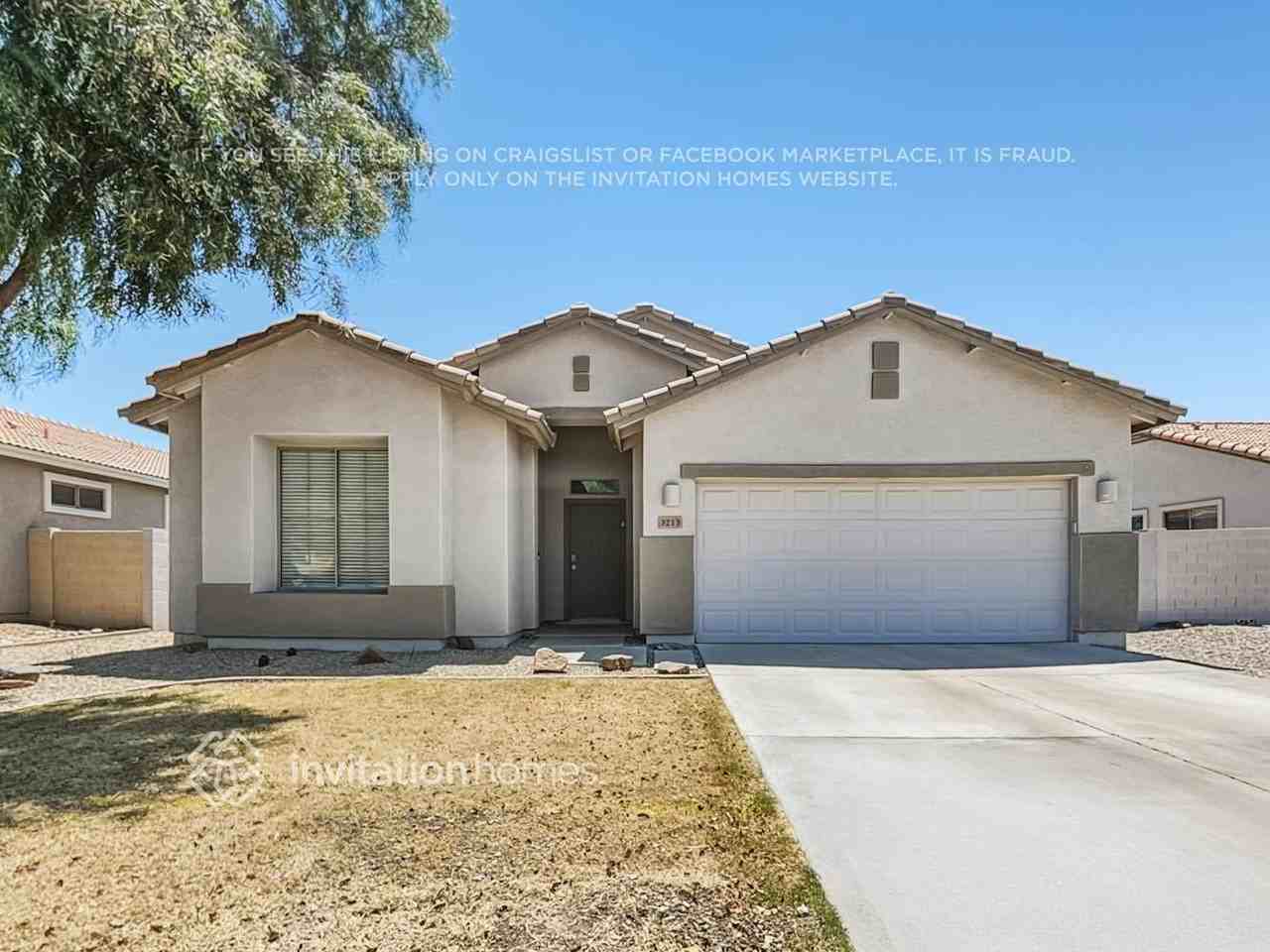 3213 S 103rd Dr - Photo 3 of 19