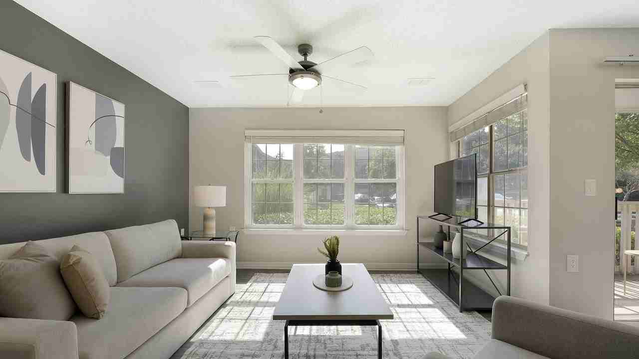 600 4th Street SW 20024 - Photo 7 of 29