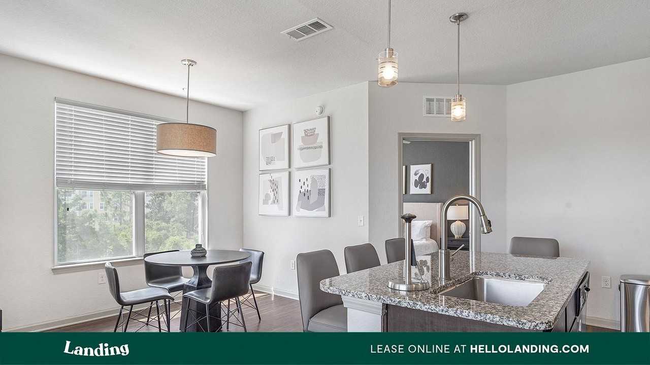 2120 N. Brevard St - Photo 4 of 50