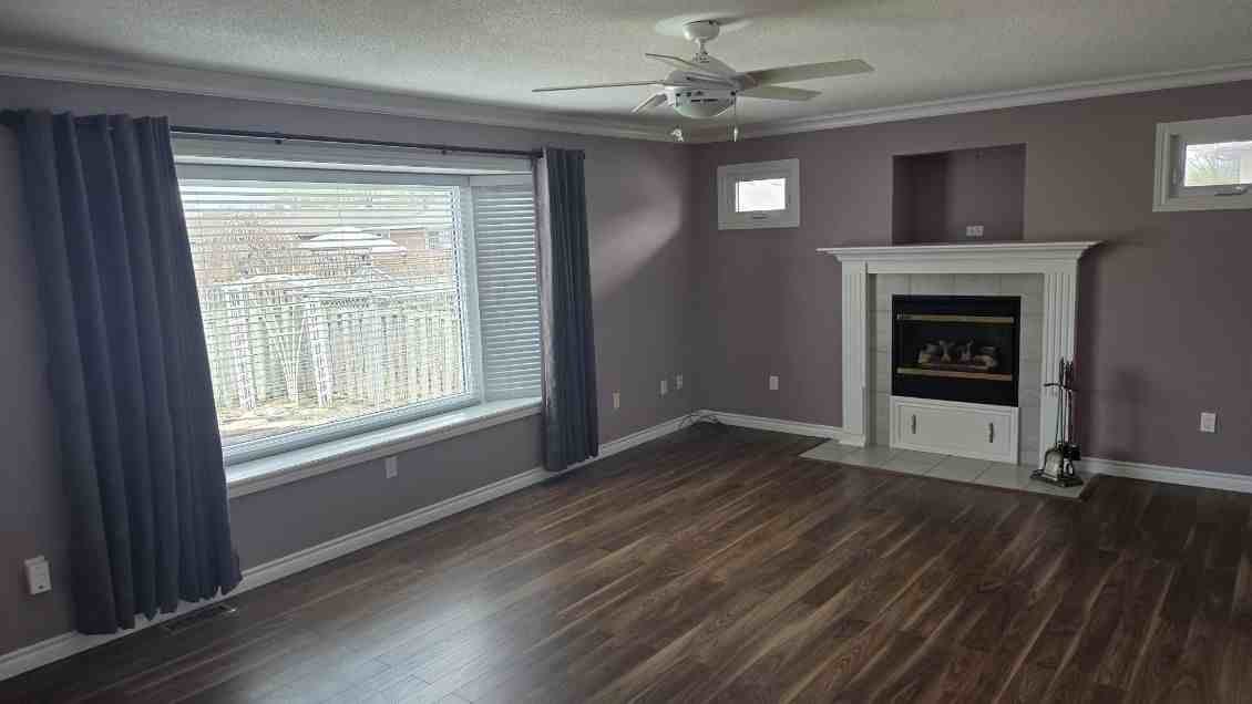 7564 Redhaven Crescent - Photo 2 of 8