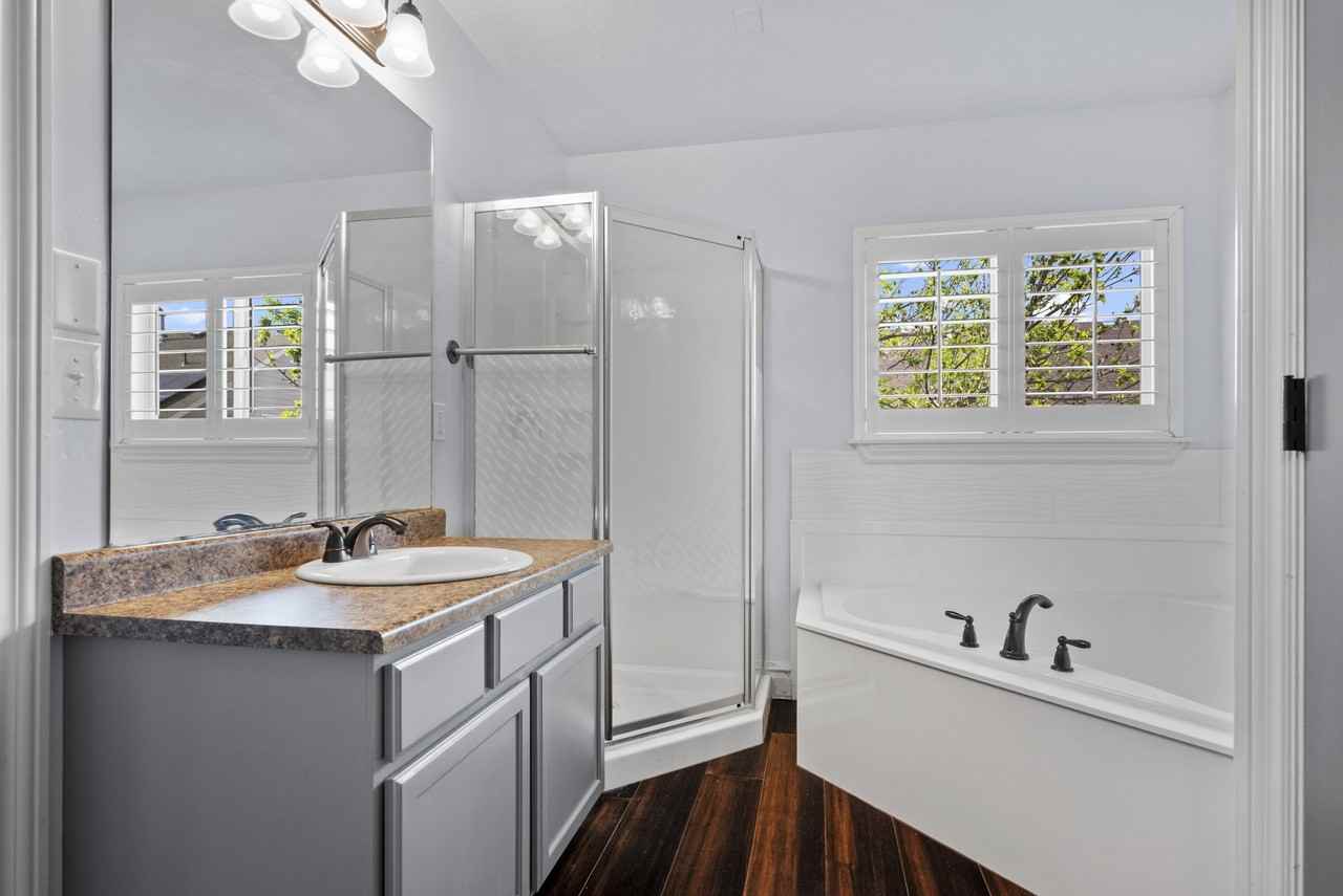 475 Eastsouth - Photo 3 of 42