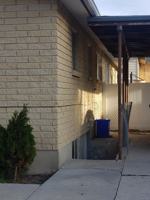 featured image of 162 S Hale St