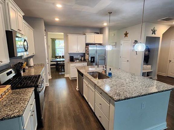 5025 Magnolia Village Way - Photo 7 of 11