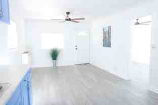1033 W 62nd St - Photo 1 of 1