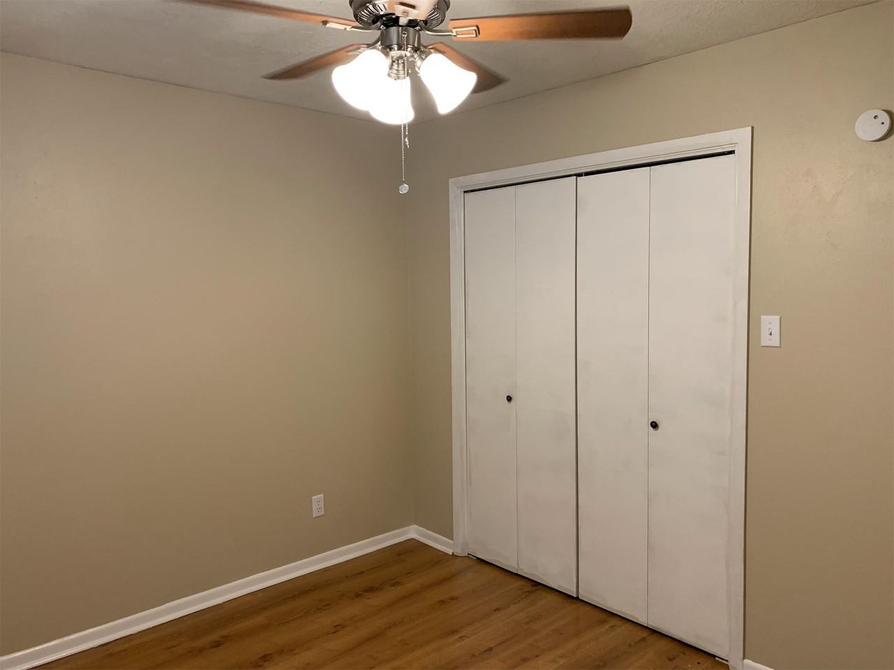 208 Yale Cir #210 - Photo 7 of 12