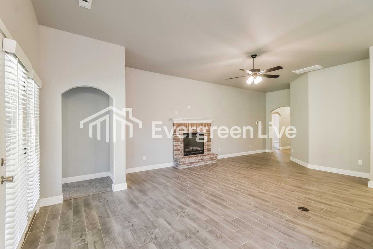 6003 Nw Reynolds St - Photo 7 of 15