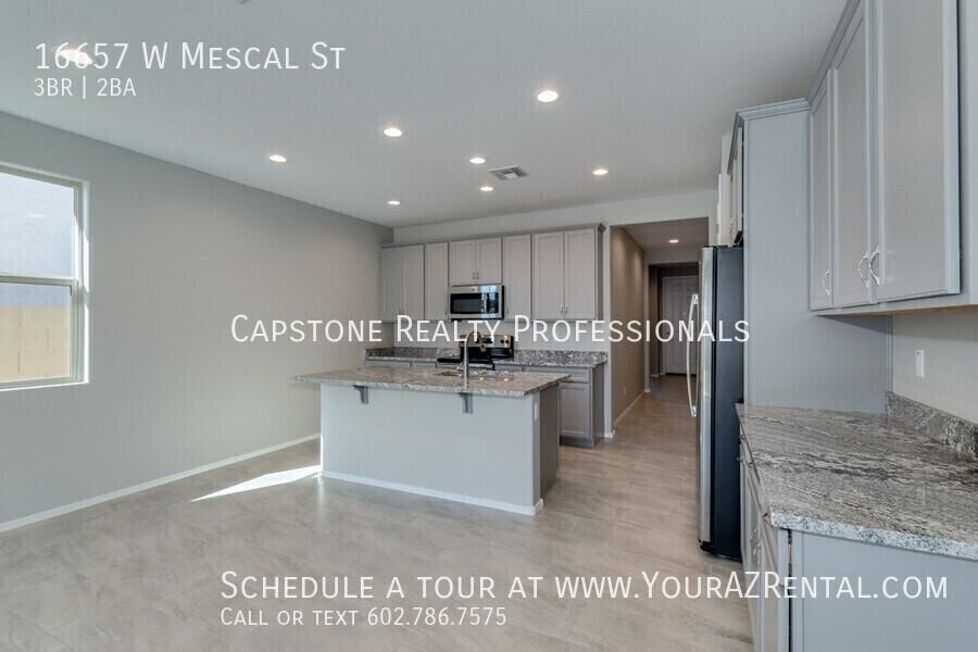 16657 W Mescal St - Photo 3 of 18