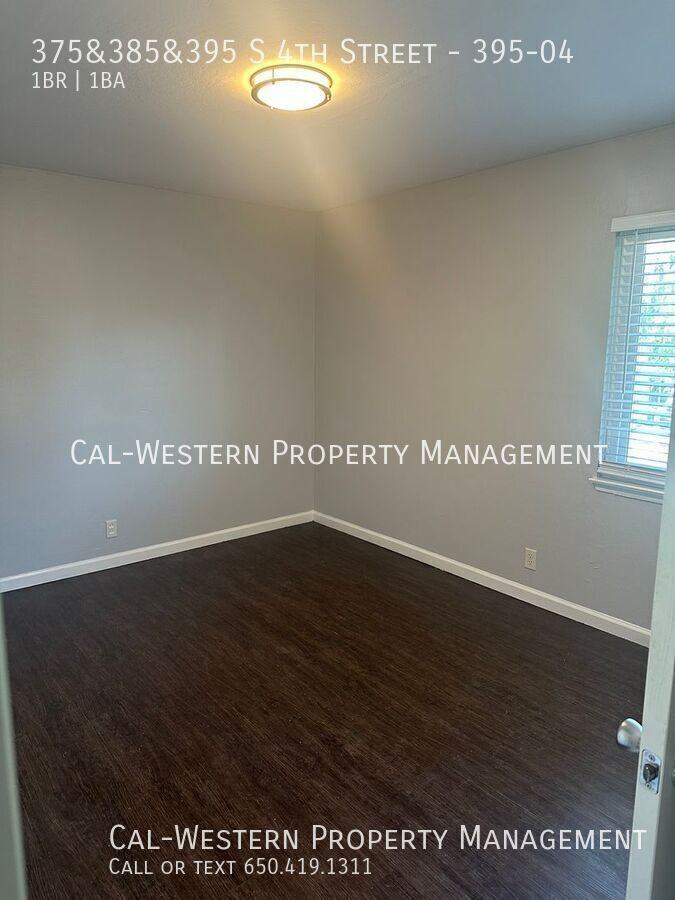395 S 4th St #04 - Photo 3 of 6