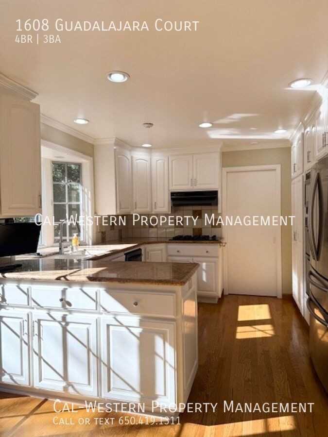 1608 Guadalajara Ct - Photo 4 of 21