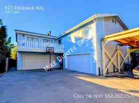 927 Freeman Ave - Photo 1 of 1